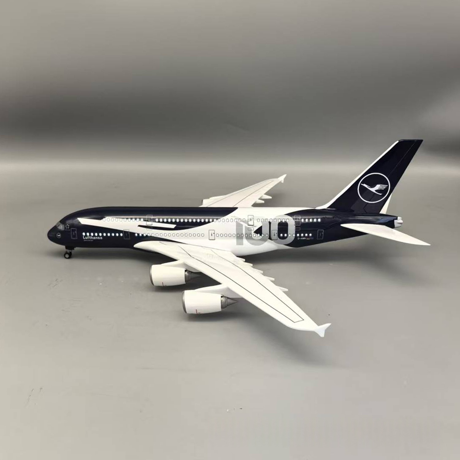 Novo Modelo de Avião de Resina - Party Games New Year avaliação e preço